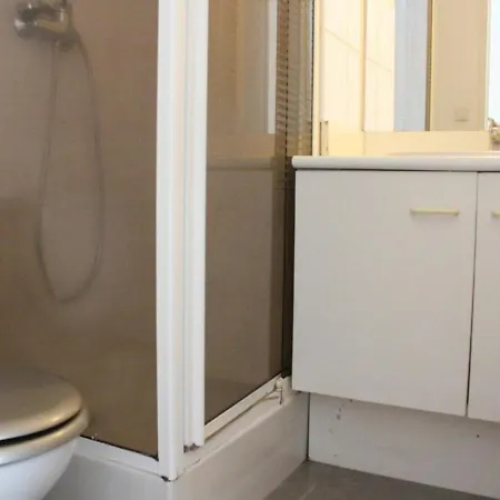 Apartment Studio La Rochelle, 1 Piece, 2 Personnes - Fr-1-246-428 *